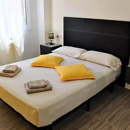 Cris Sol Apartment Los Cristianos (Tenerife)