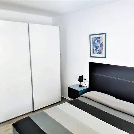 Cris Sol Apartment Los Cristianos (Tenerife)