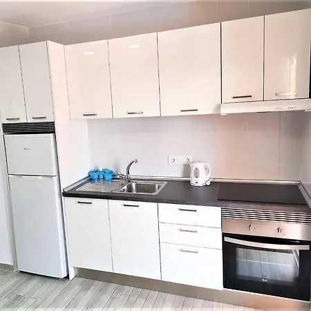 Cris Sol Los Cristianos (Tenerife)